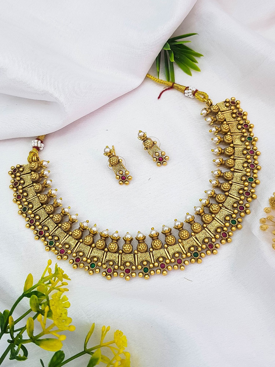 

GRIIHAM Gold-Plated Cubic Zirconia Studded Jewellery Set