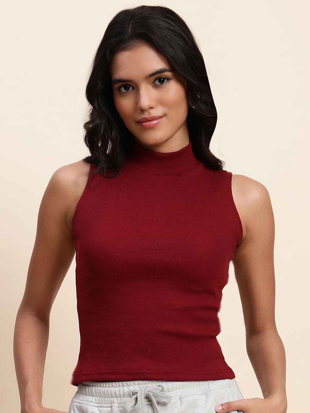 

UnaOne Cotton Top, Maroon