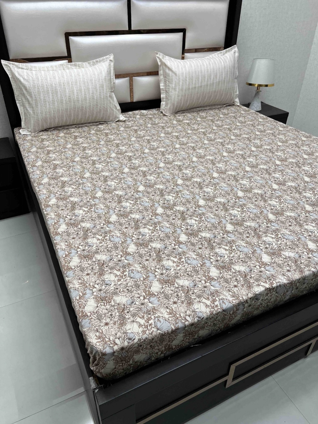 

Pure Decor Cotton King Size Double Bed Bedsheet With 2 Pillow Covers 2.74m X 2.74m, Brown