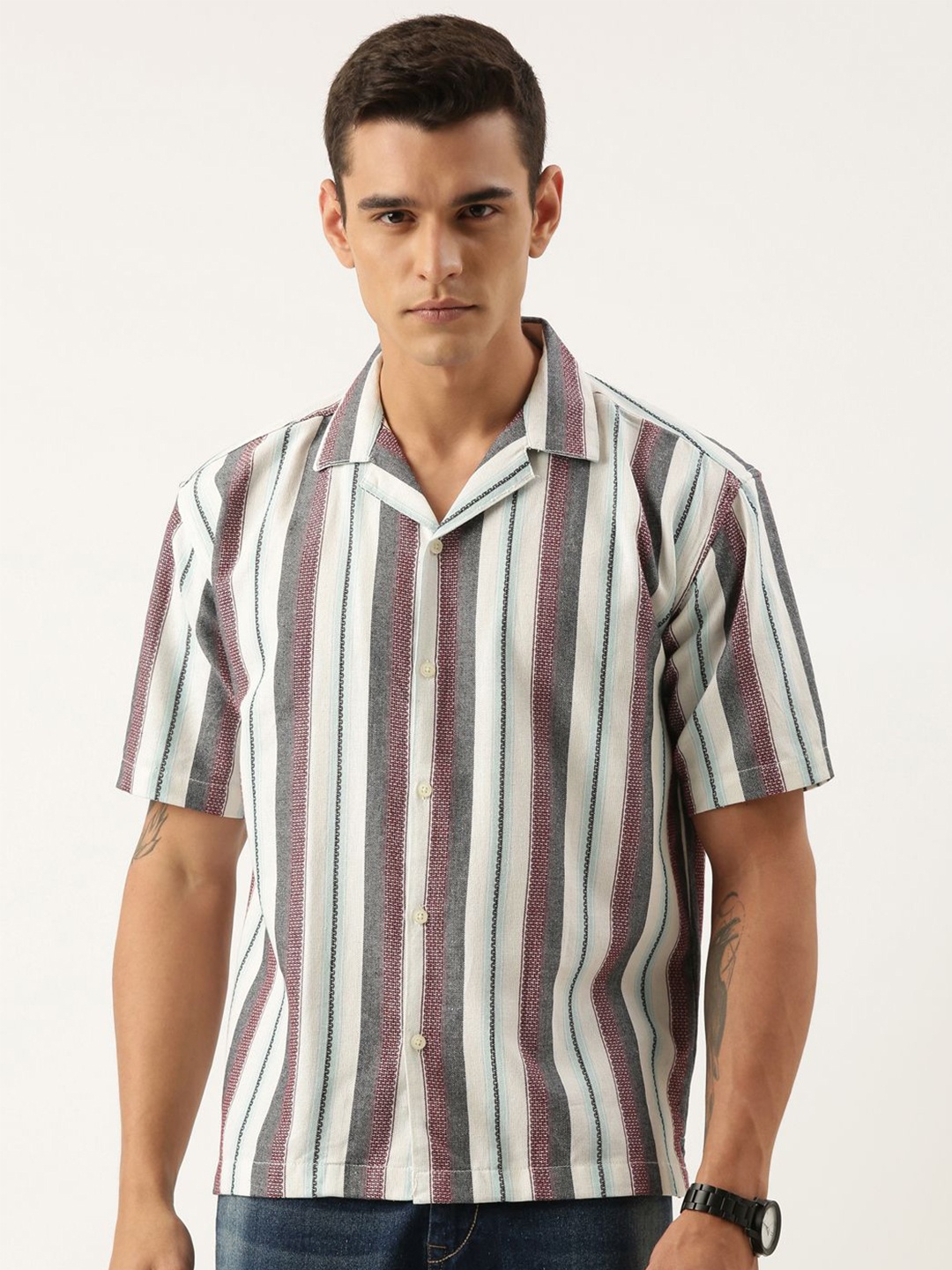 

ROLLER FASHIONS Men Multi Stripes Opaque Striped Casual Shirt