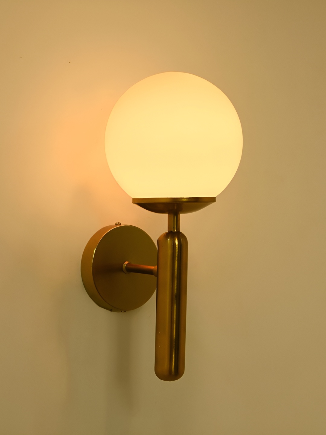 

Afast White & Gold Toned Glass Spherical Shaped Wall Lamp