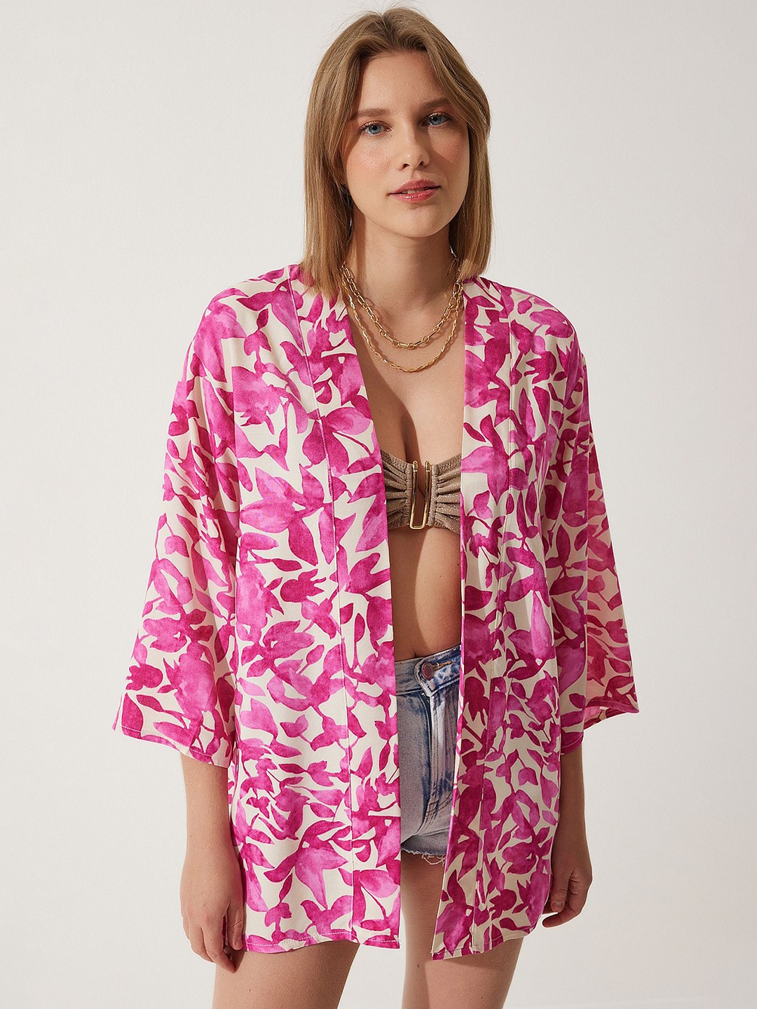 

Happiness istanbul Printed Open Front Longline Shrug, Pink