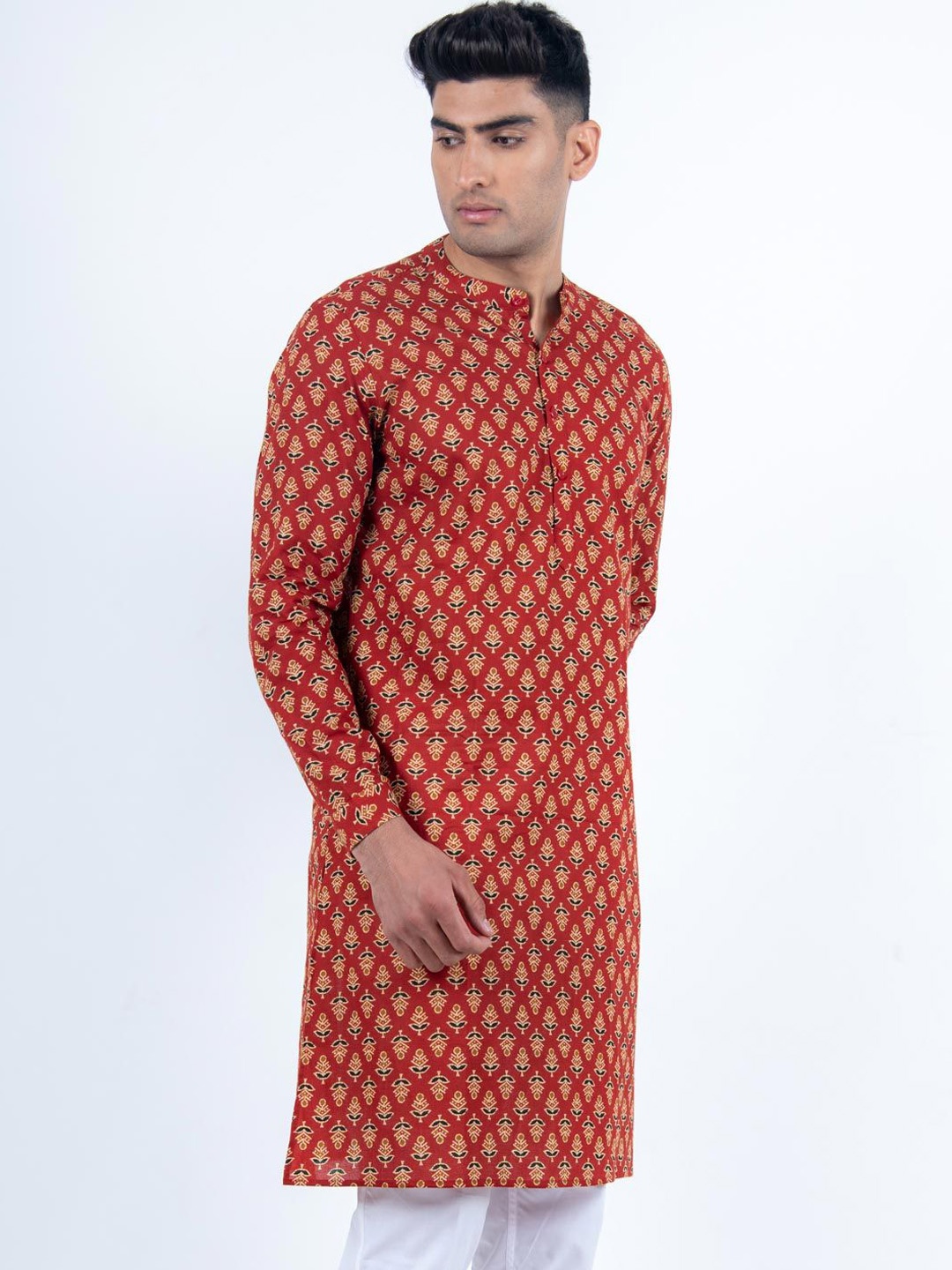 

Tistabene Floral Printed Mandarin Collar Cotton Straight Kurta, Red