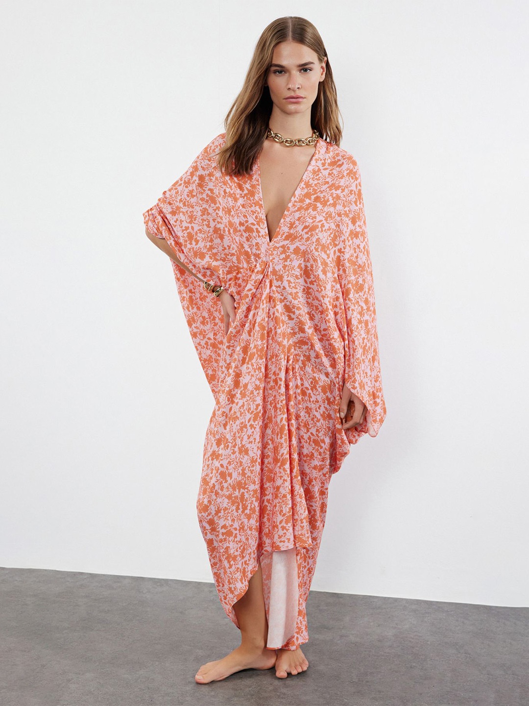 

Trendyol Floral Print Kimono Sleeve Kaftan Dress, Na