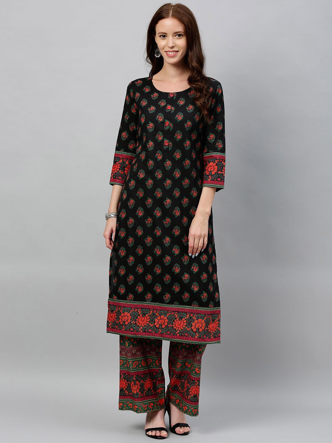 

CHIRAAI Floral Printed Straight Kurta with Palazzo, Black