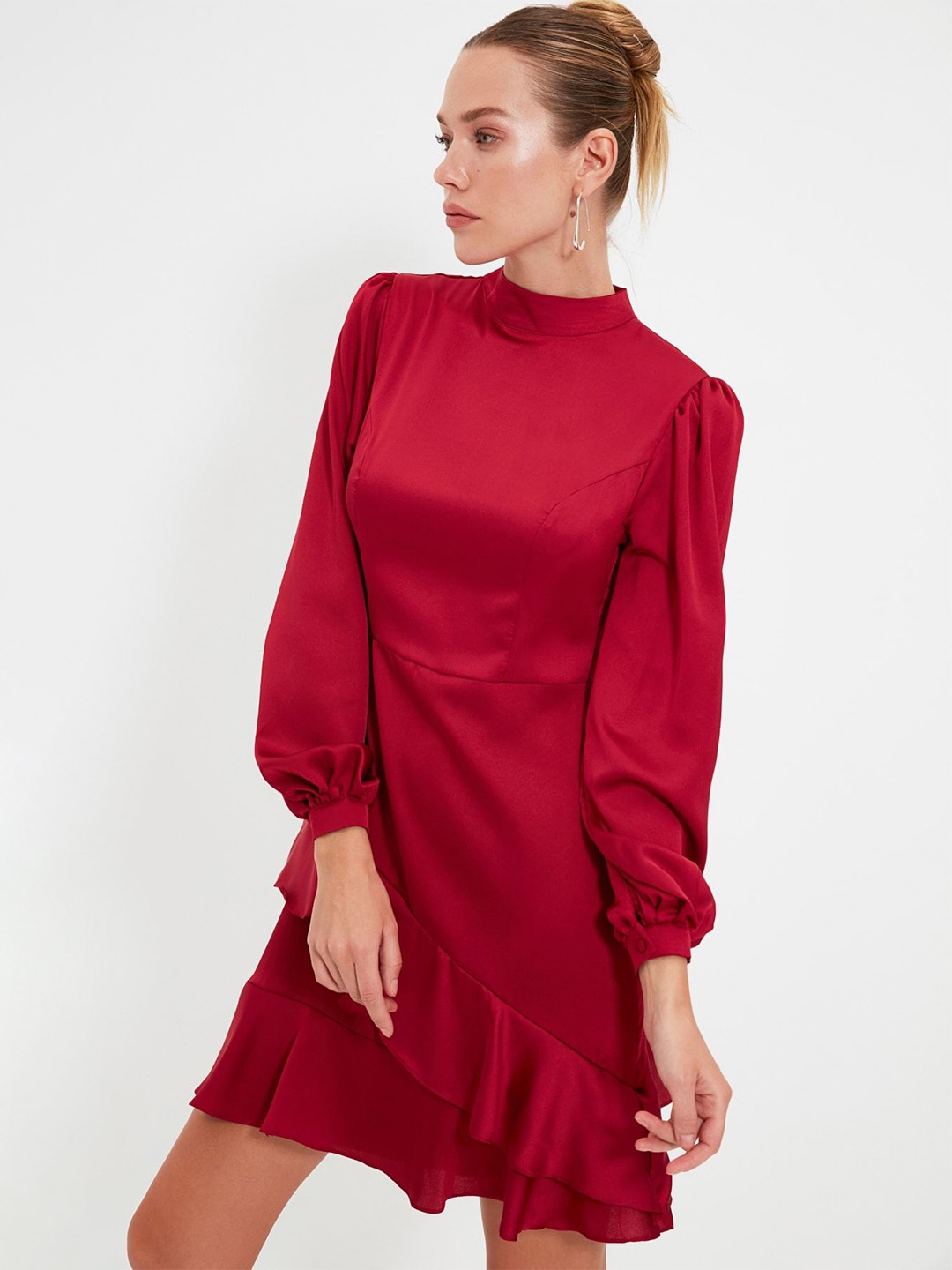 

Trendyol Solid Puff Sleeves A-Line Dress, Na