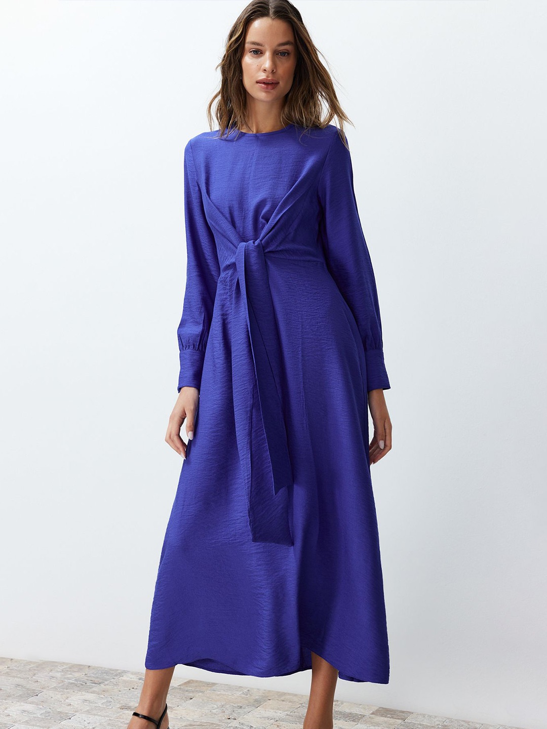 

Trendyol Solid Puff Sleeve Fit & Flare Midi Dress, Blue