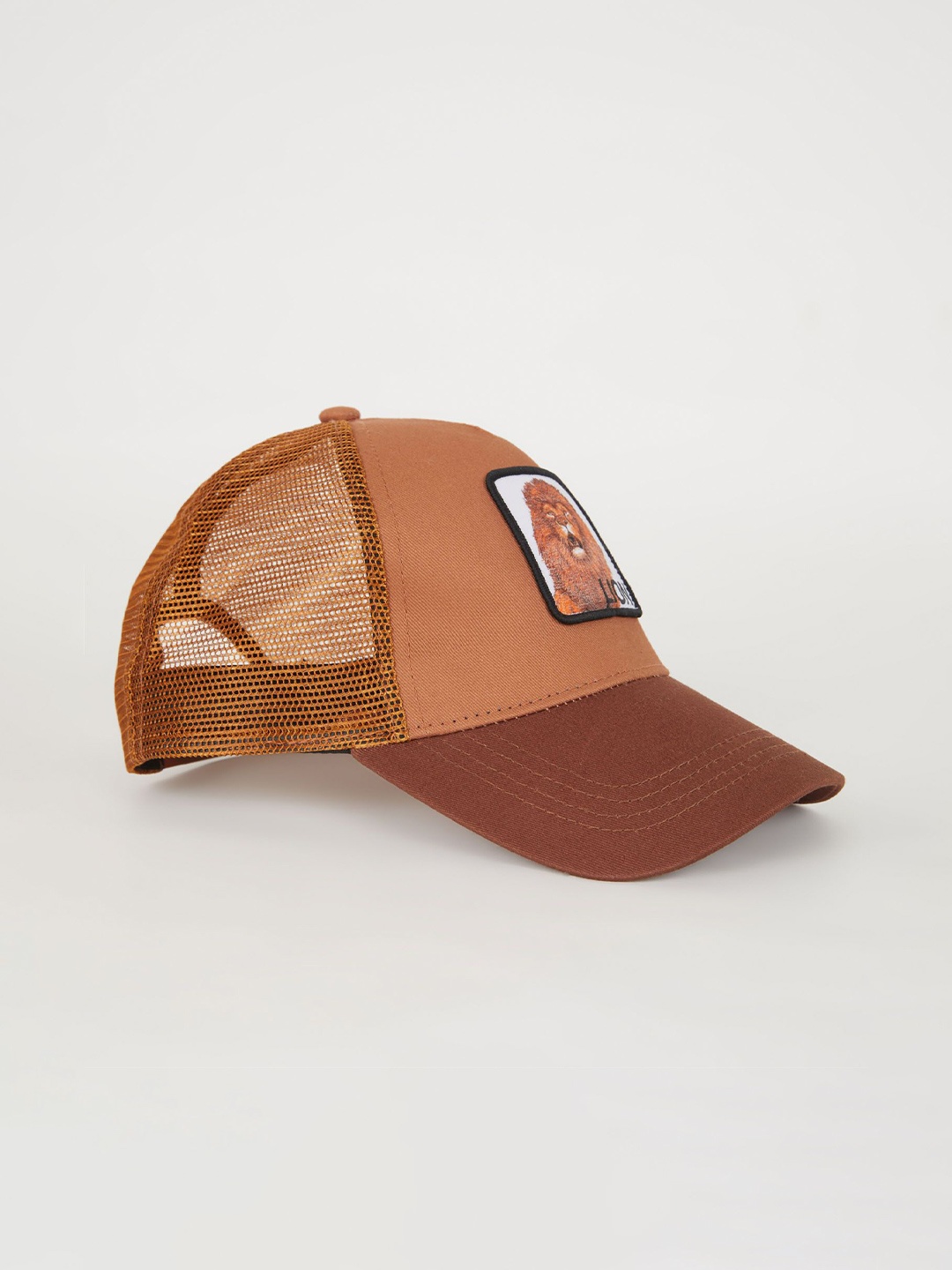 

DeFacto Men Printed Fashion Caps, Brown