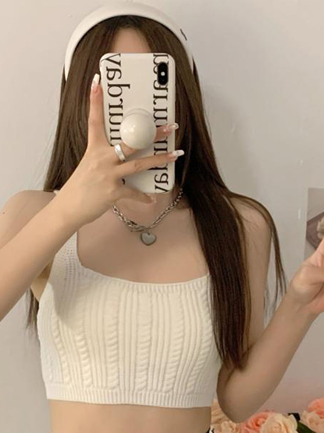 

LULU & SKY Crop Top, White