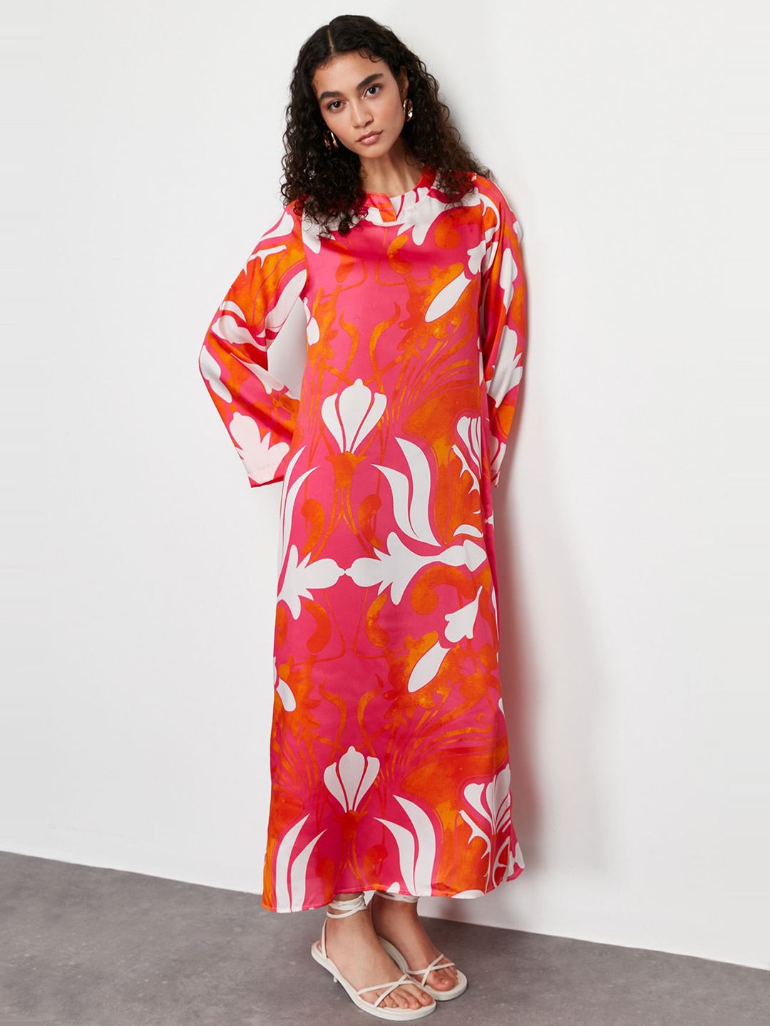 

Trendyol Floral Printed Flared Sleeve Maxi Dress, Pink