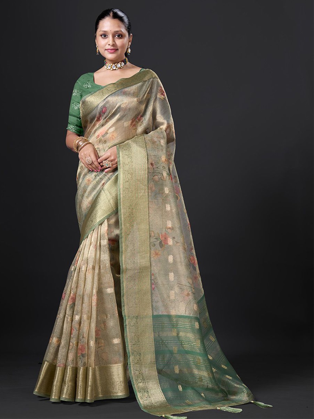 

HEER FASHION Ethnic Motifs Zari Embellished Tissue Saree, Green