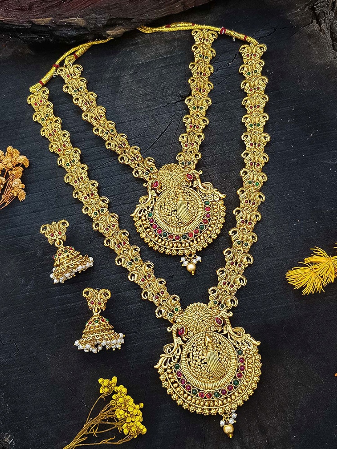 

GRIIHAM Gold-Plated Cubic Zirconia Studded & Beaded Jewellery Set