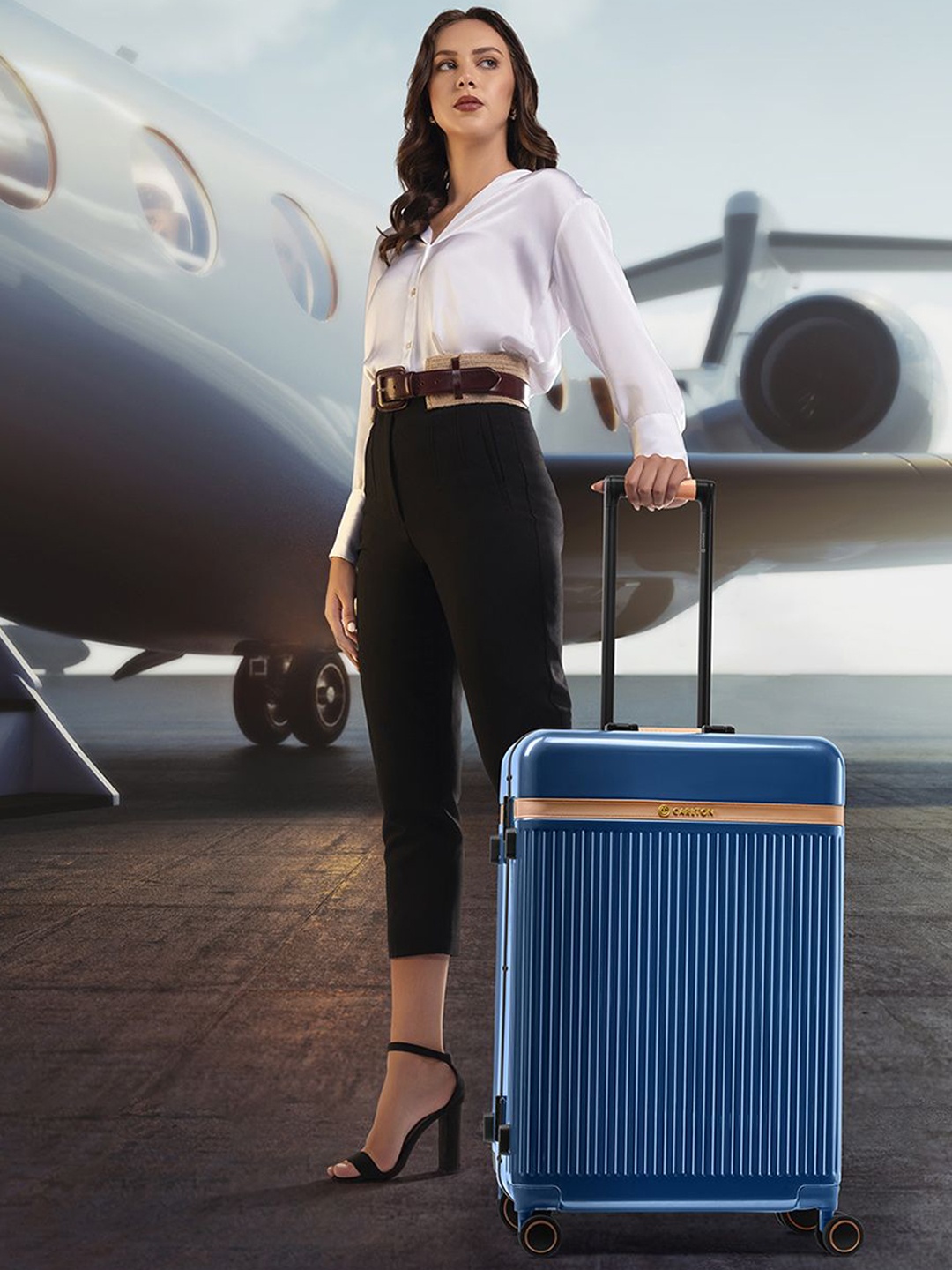 

CARLTON Pinnacle Hard Sided Trolly Suitcase, Blue