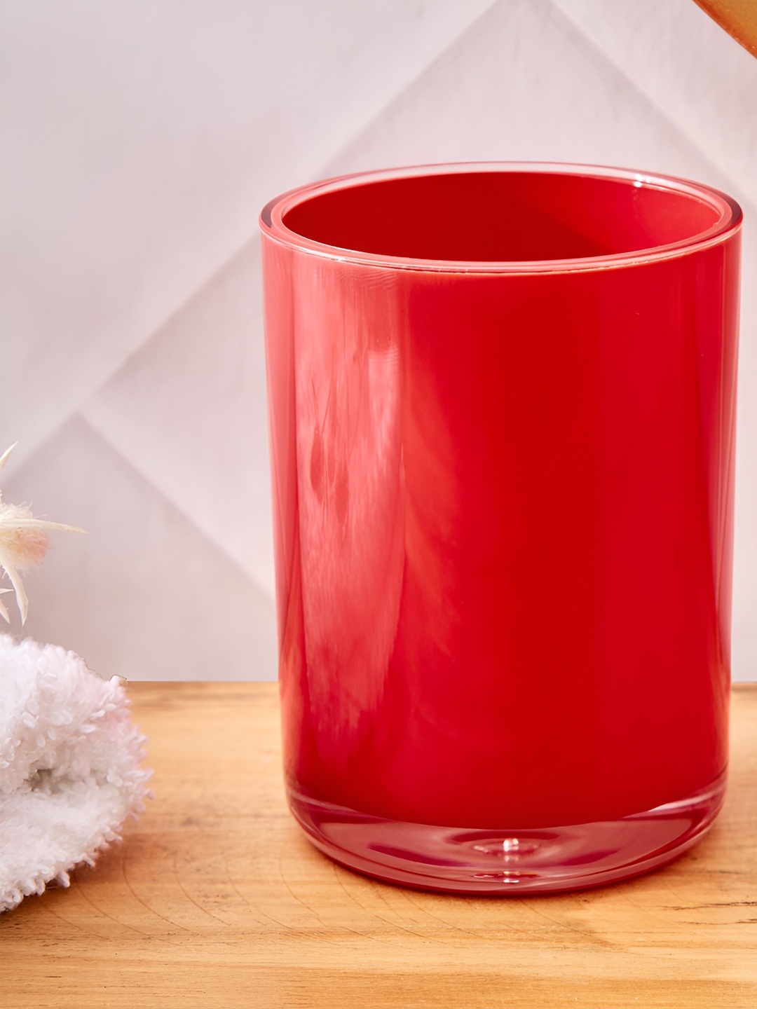 

Home Centre Slate Cloud Red Glossy Classic Toothbrush Holder