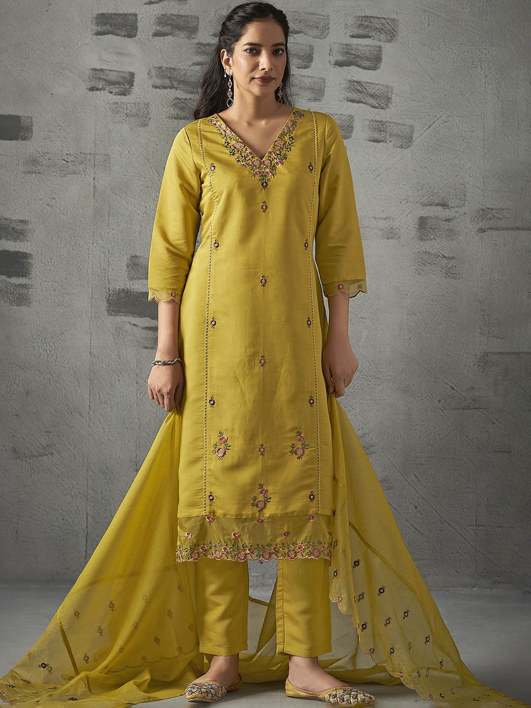 

Anouk Floral Embroidered V-Neck Straight Kurta Sets, Mustard