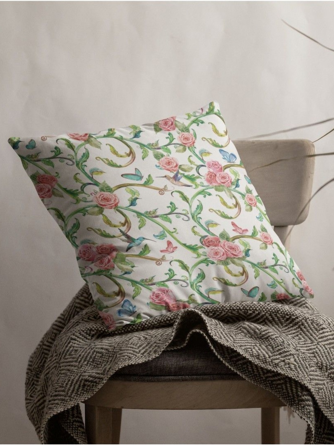 

THEYAYACAFE White & Green Floral Printed Velvet Square Cushion Cover