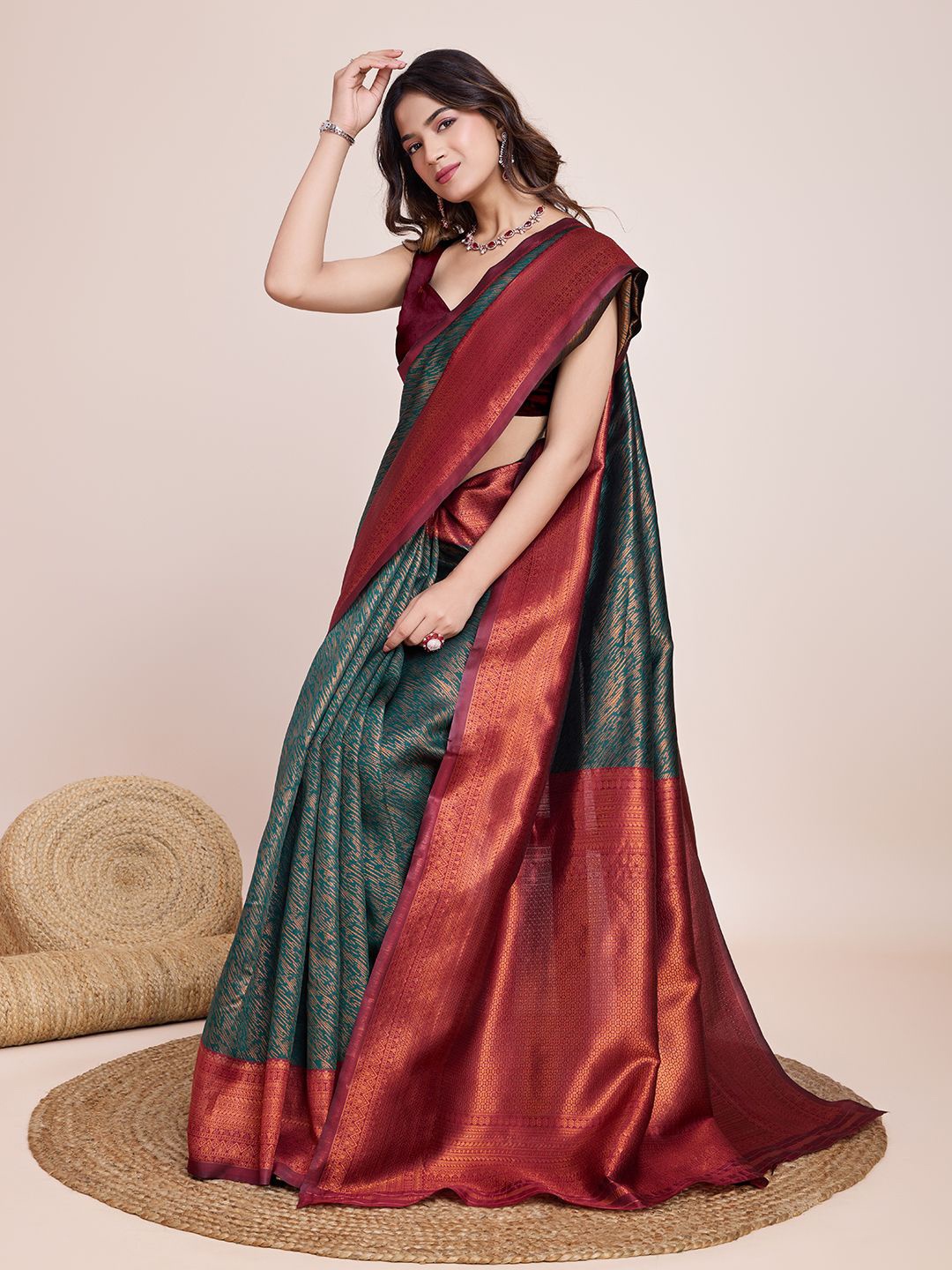 

CARTYSHOP Zari Woven Pure Silk Banarasi Saree, Green