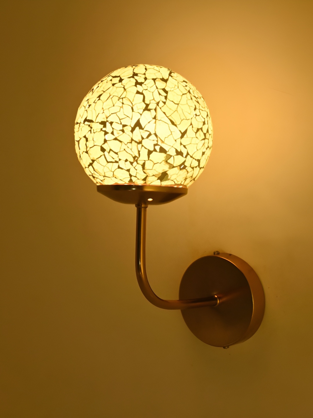 

Afast Green Glass Traditional Rectangle Shaped Wall Lamp