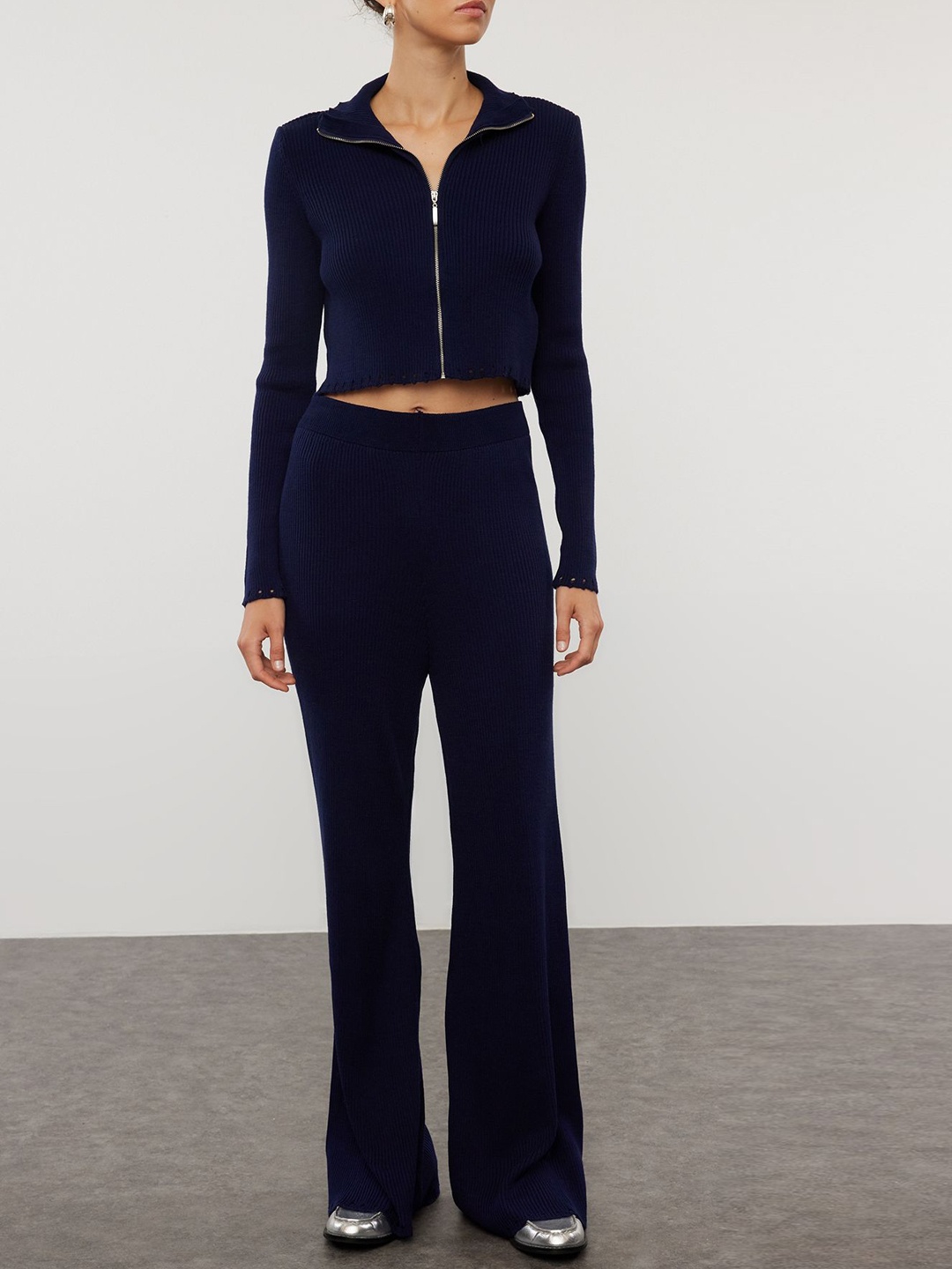 

Trendyol Ribbed Acrylic Top With Trousers, Navy blue