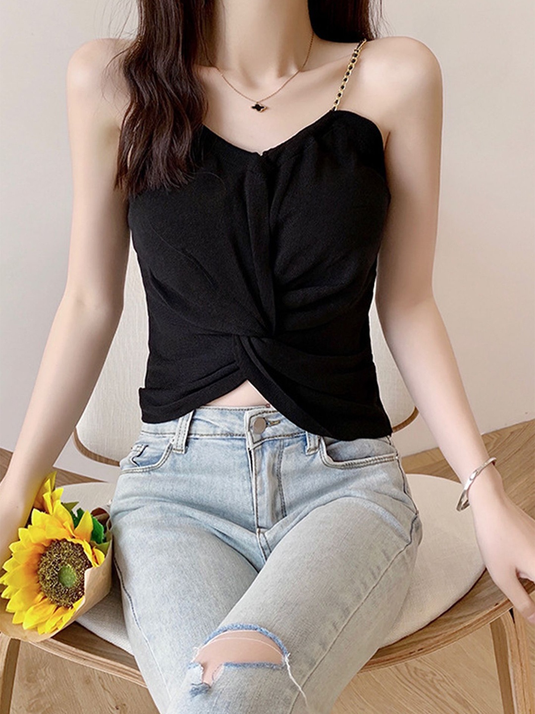 

LULU & SKY Top, Black