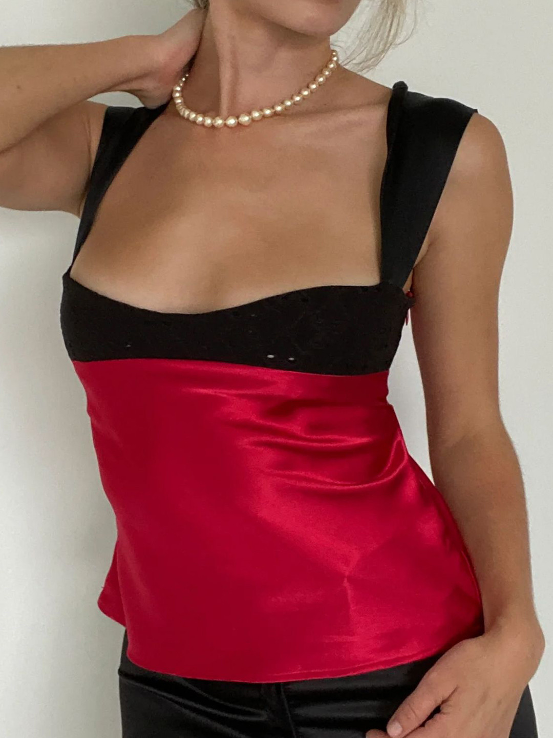 

LULU & SKY Top, Red