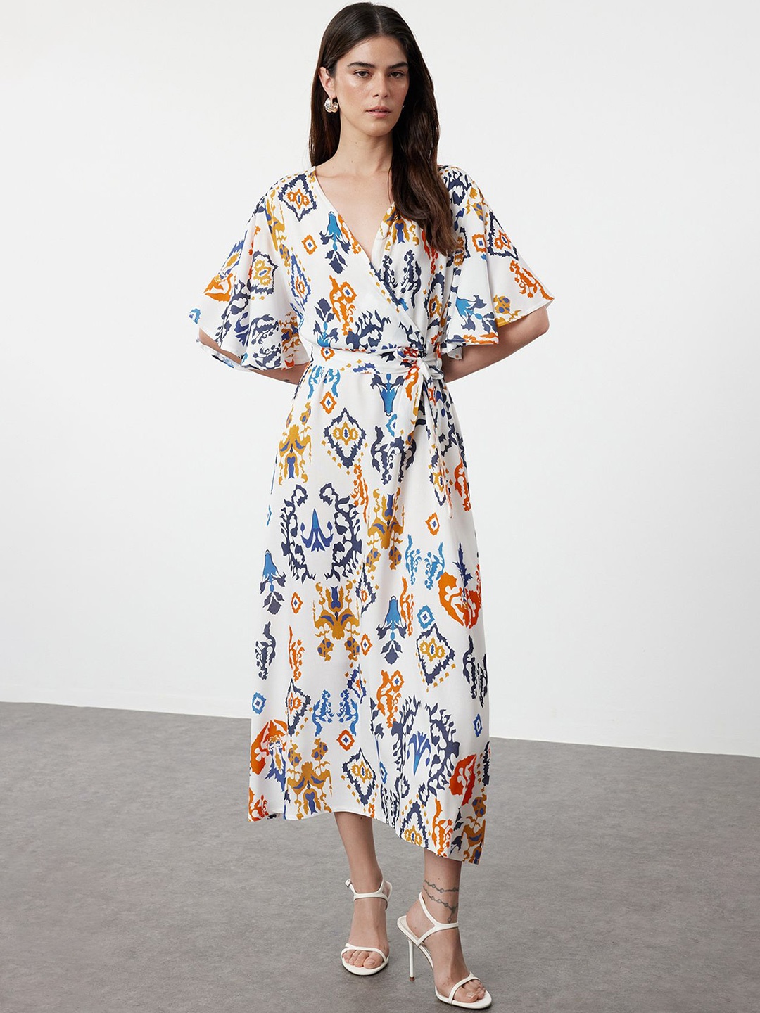 

Trendyol Printed Flared Sleeve Wrap Midi Dress, White