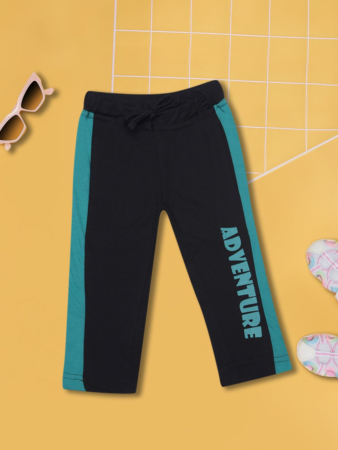 

Dollar Champion Kidswear Boys Shorts, Multi