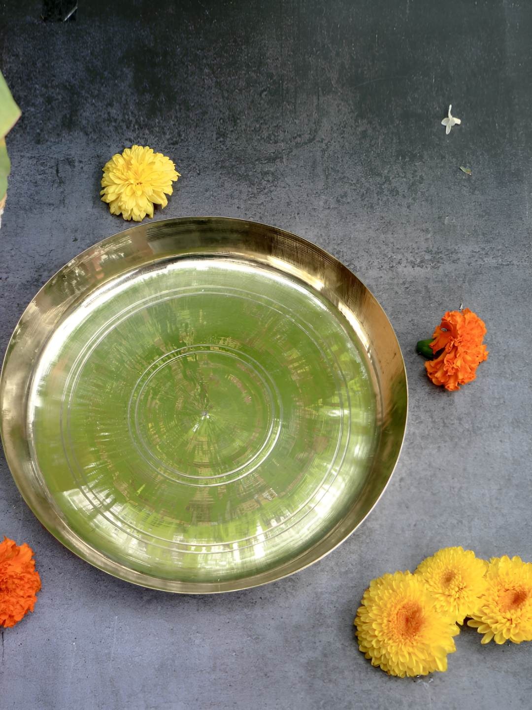 

Ambi Home Pure Brass Plate For Pooja, Gold