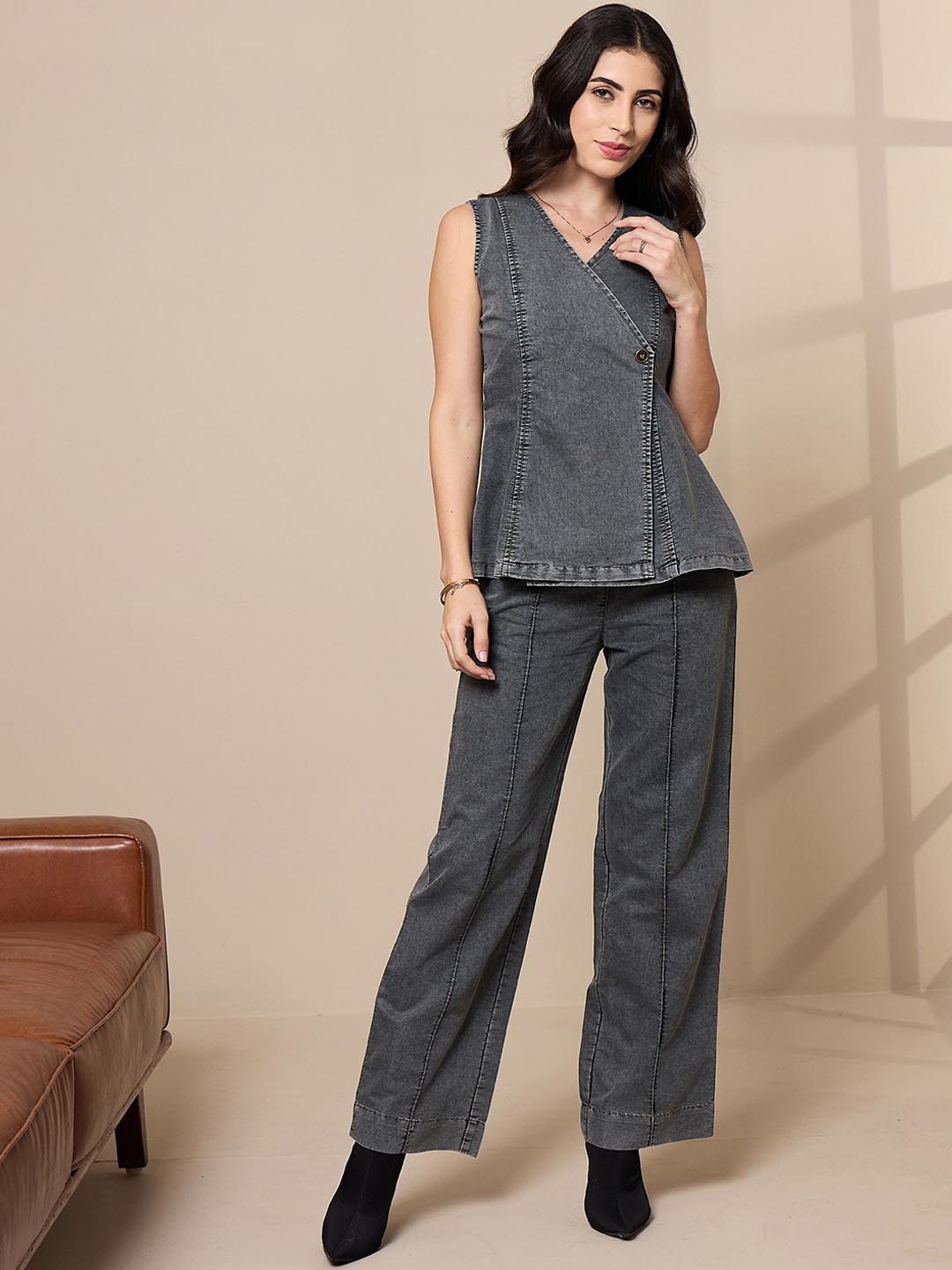 

SASSAFRAS worklyf Washed Pure Cotton Vest Top With Trouser, Black