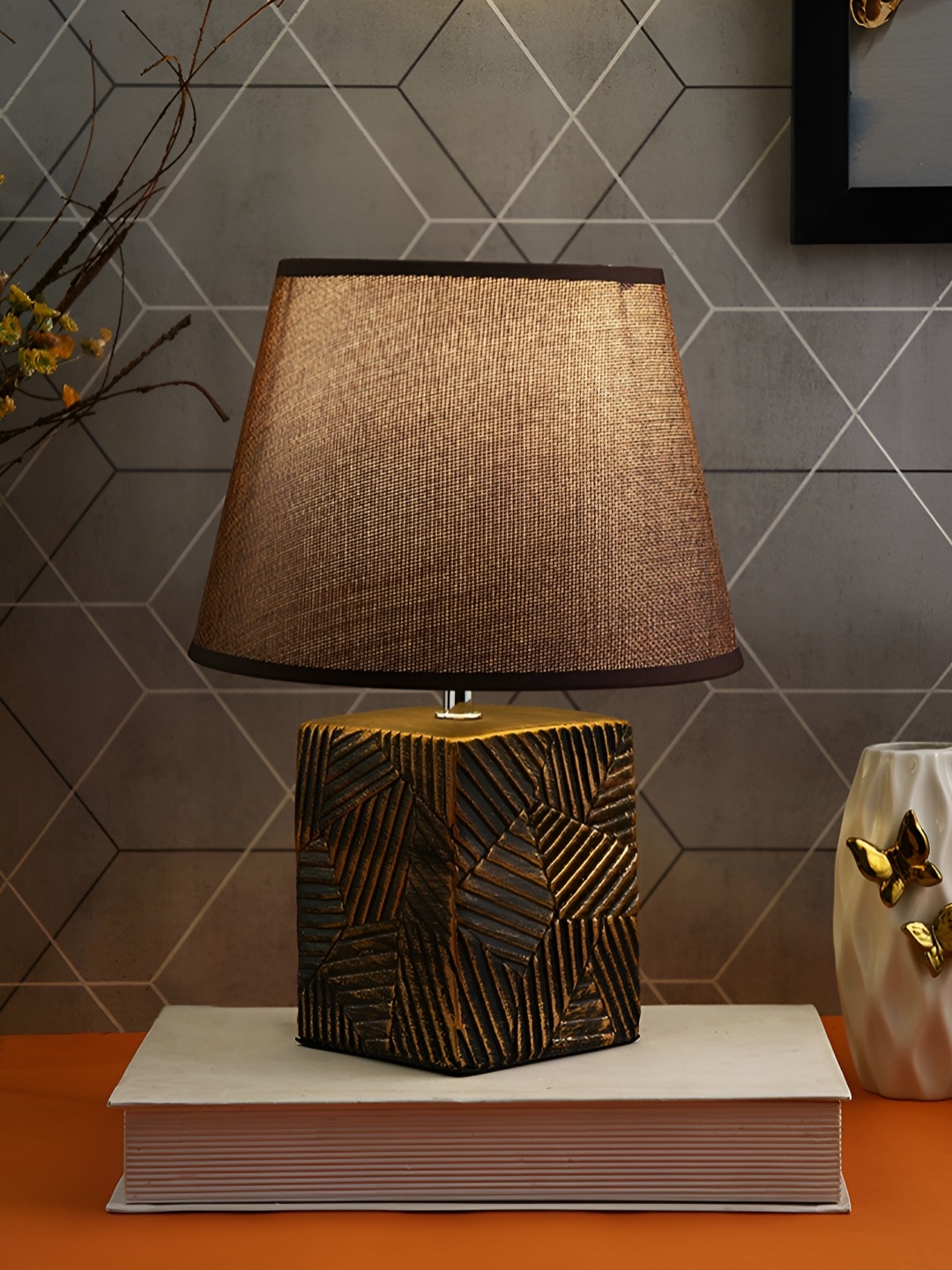 

TAYHAA Brown Textured Ceramic Contemporary Frustum Shaped Table Lamp