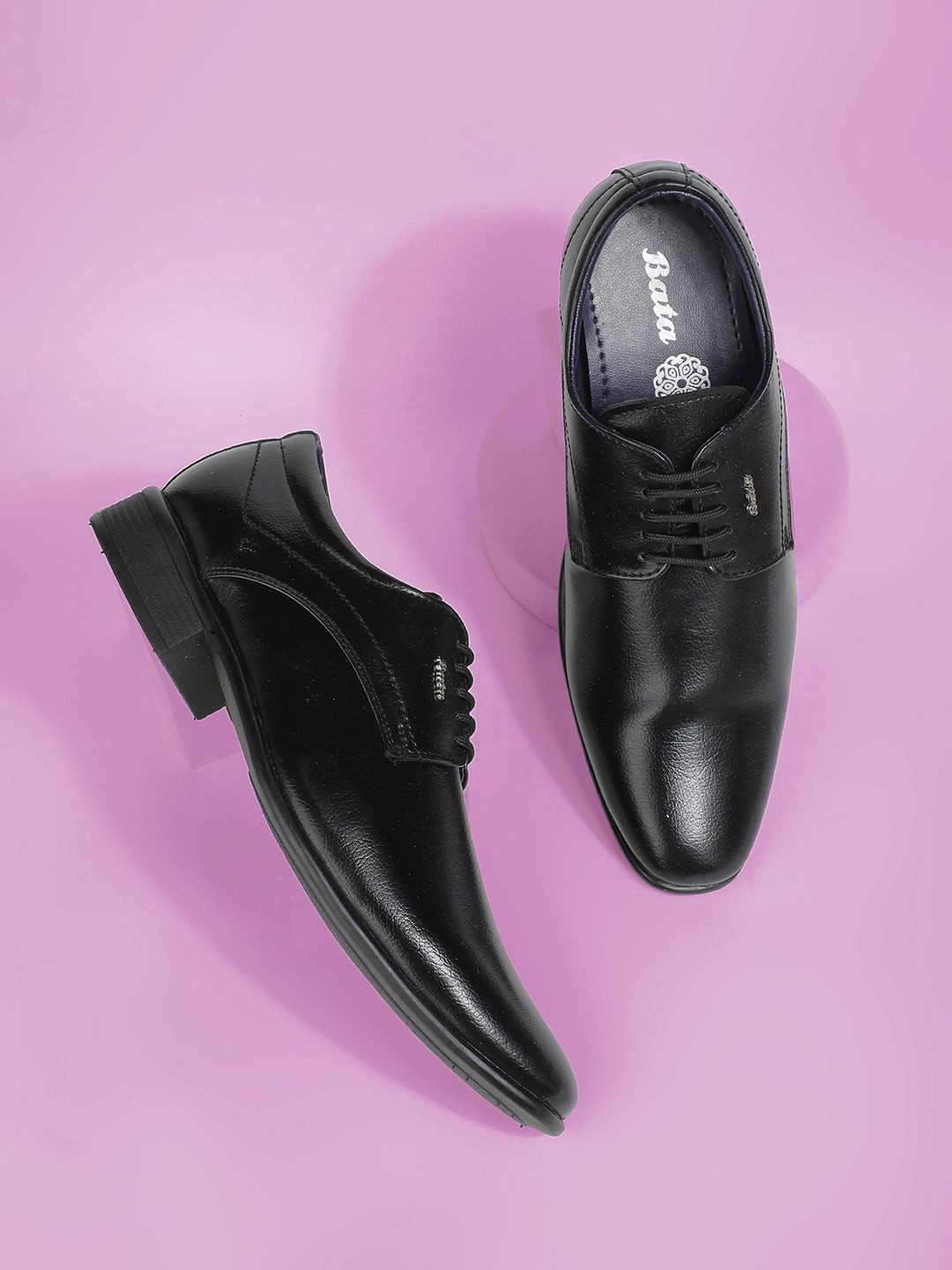

Bata Men Lace-Up Formal Derbys, Black