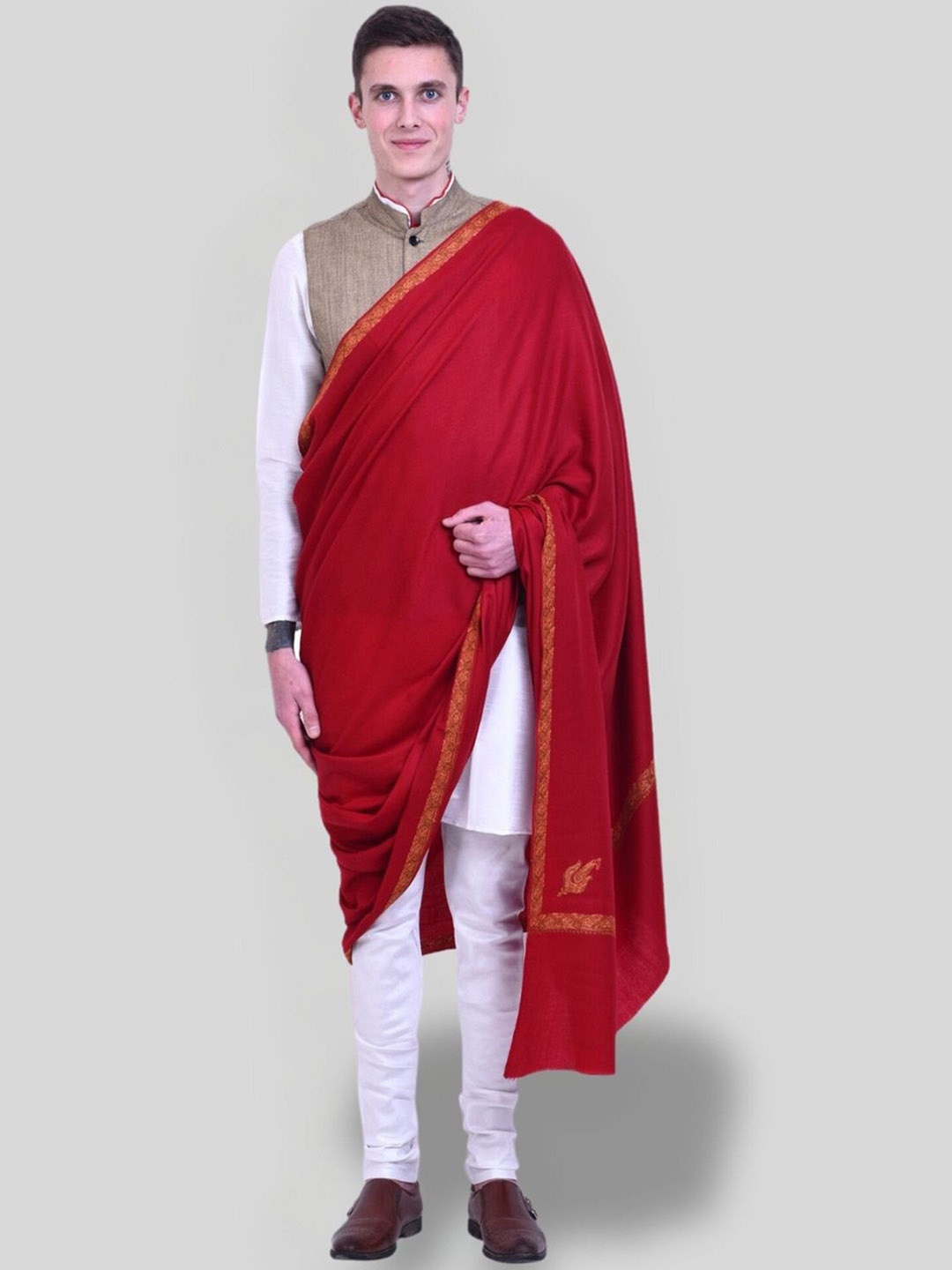 

SWI Stylish Paisley Embroidered Pure Woollen Shawl, Maroon