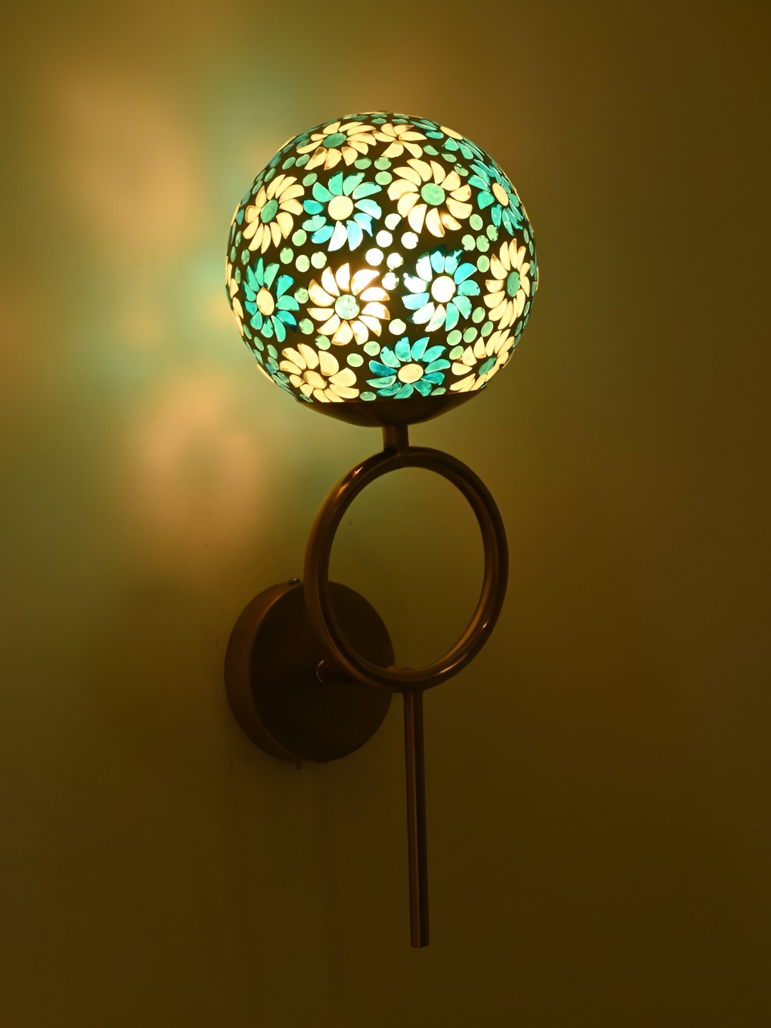 

Afast Blue & White Glass Traditional Rectangle Shaped Wall Lamp