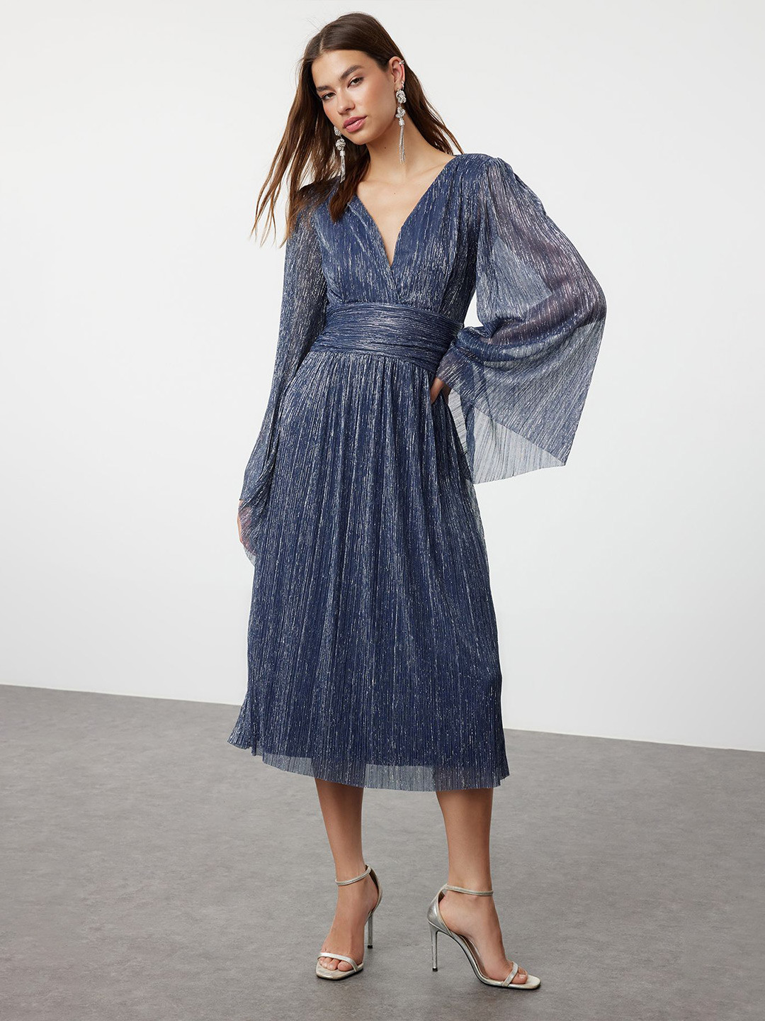

Trendyol Flared Sleeve Fit and Flare Midi Dress, Navy blue
