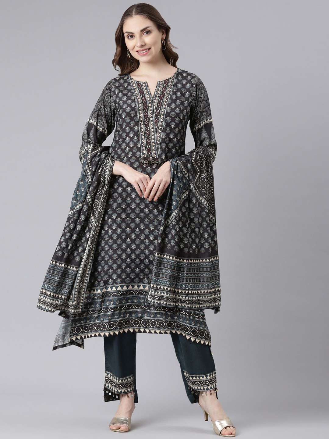 

Neerus Ethnic Motifs Printed Beads and Stones A-Line Kurta with Trousers & With Dupatta, Black