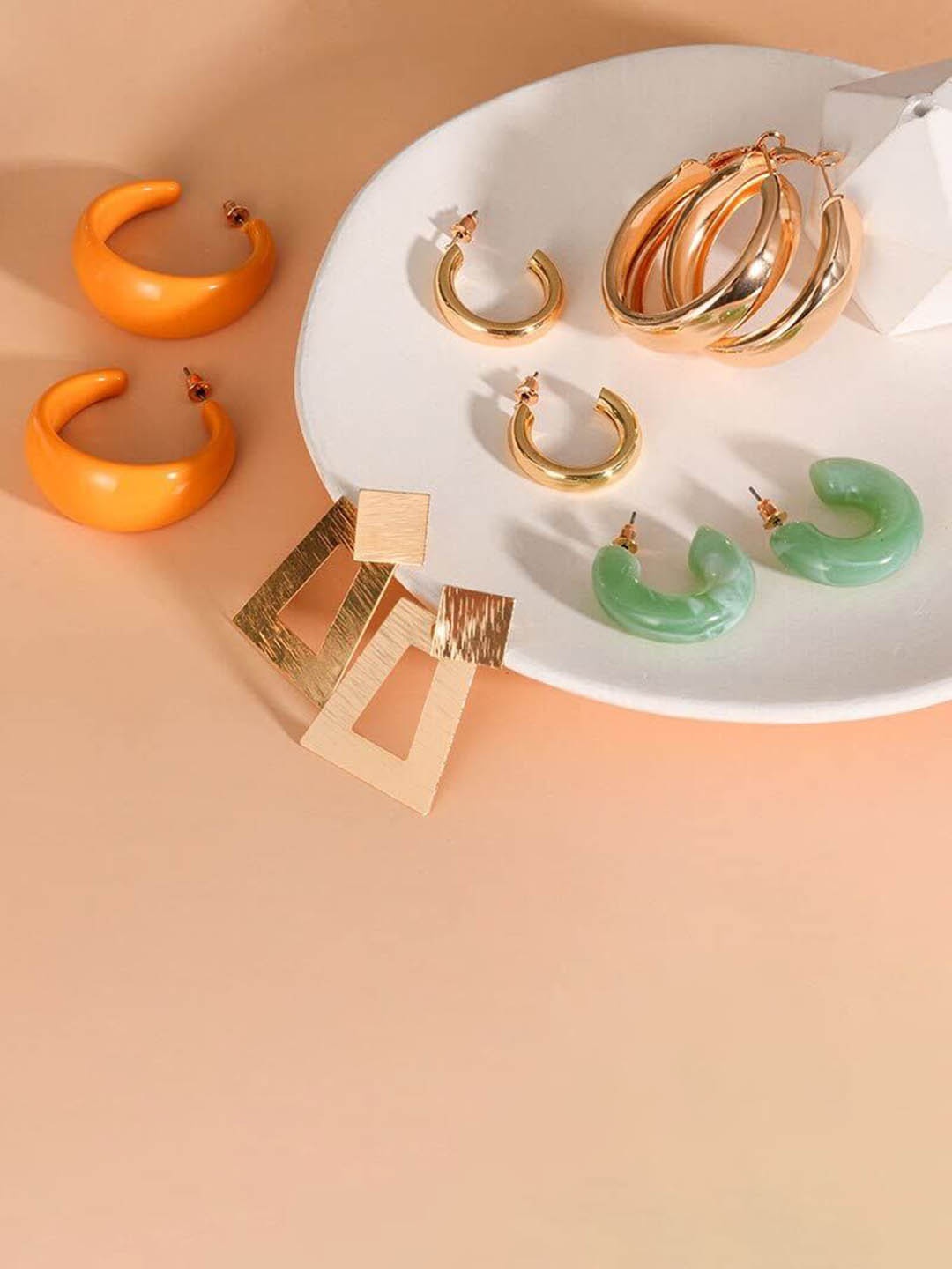 

MEENAZ Set Of 5 Gold-Plated Contemporary Hoop Earrings