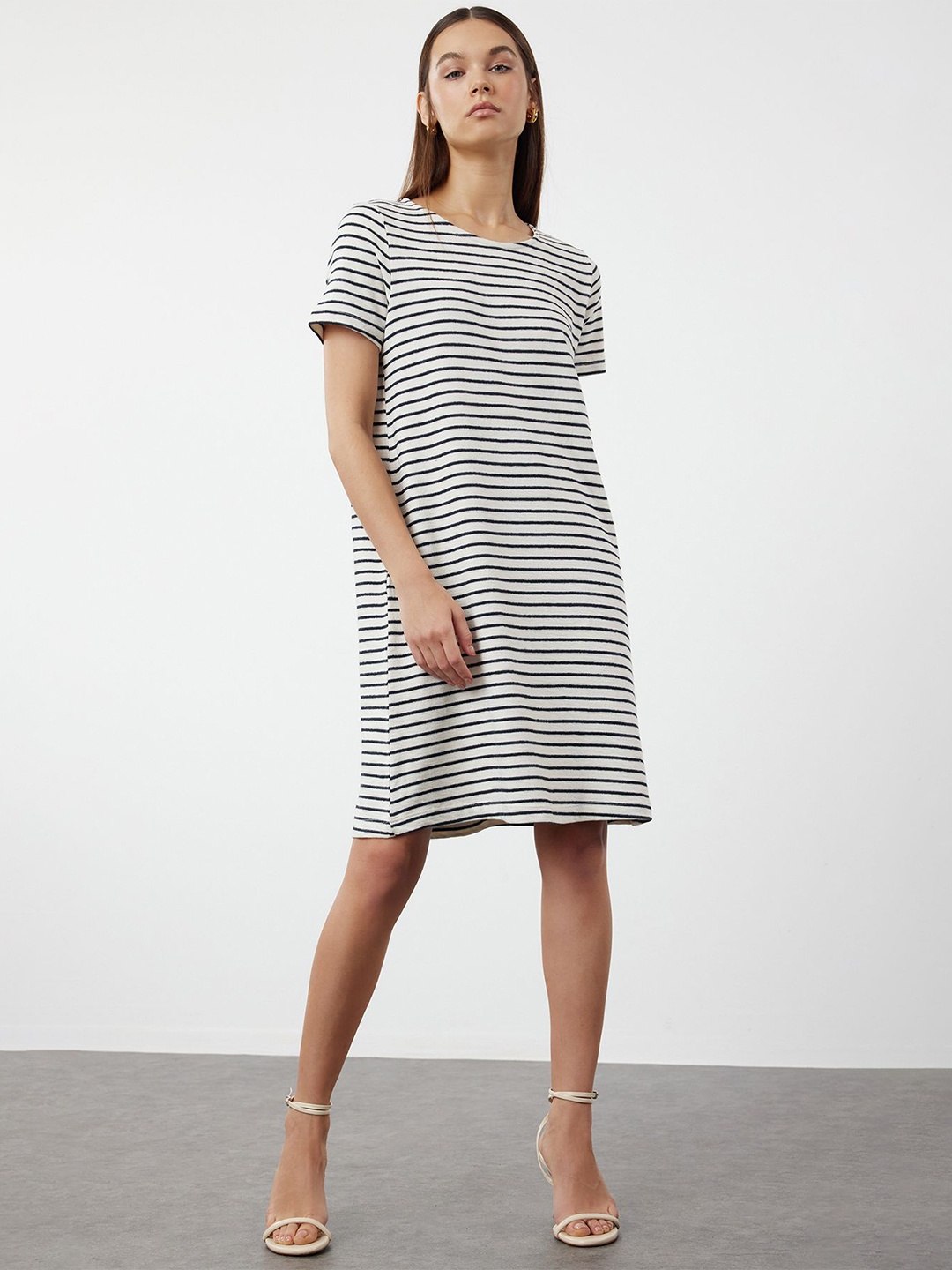 

Trendyol Striped T-shirt Dress, Na