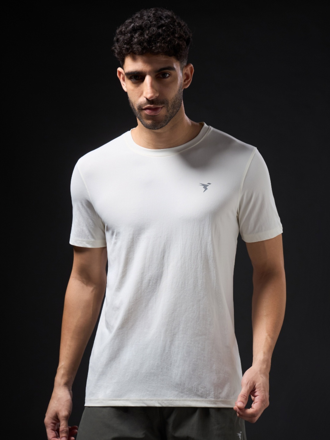 

Technosport Men UPF50 Solid Round Neck Slim Fit T-shirt, Off white
