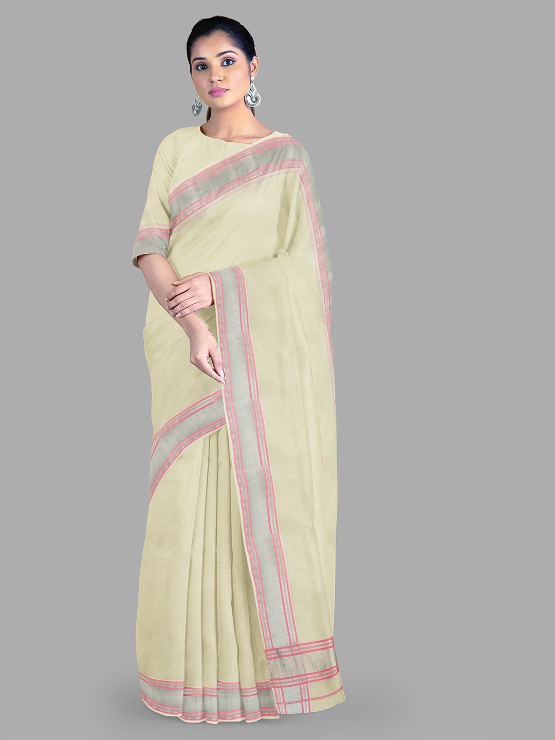 

The Chennai Silks Zari Woven Solid Saree, Green