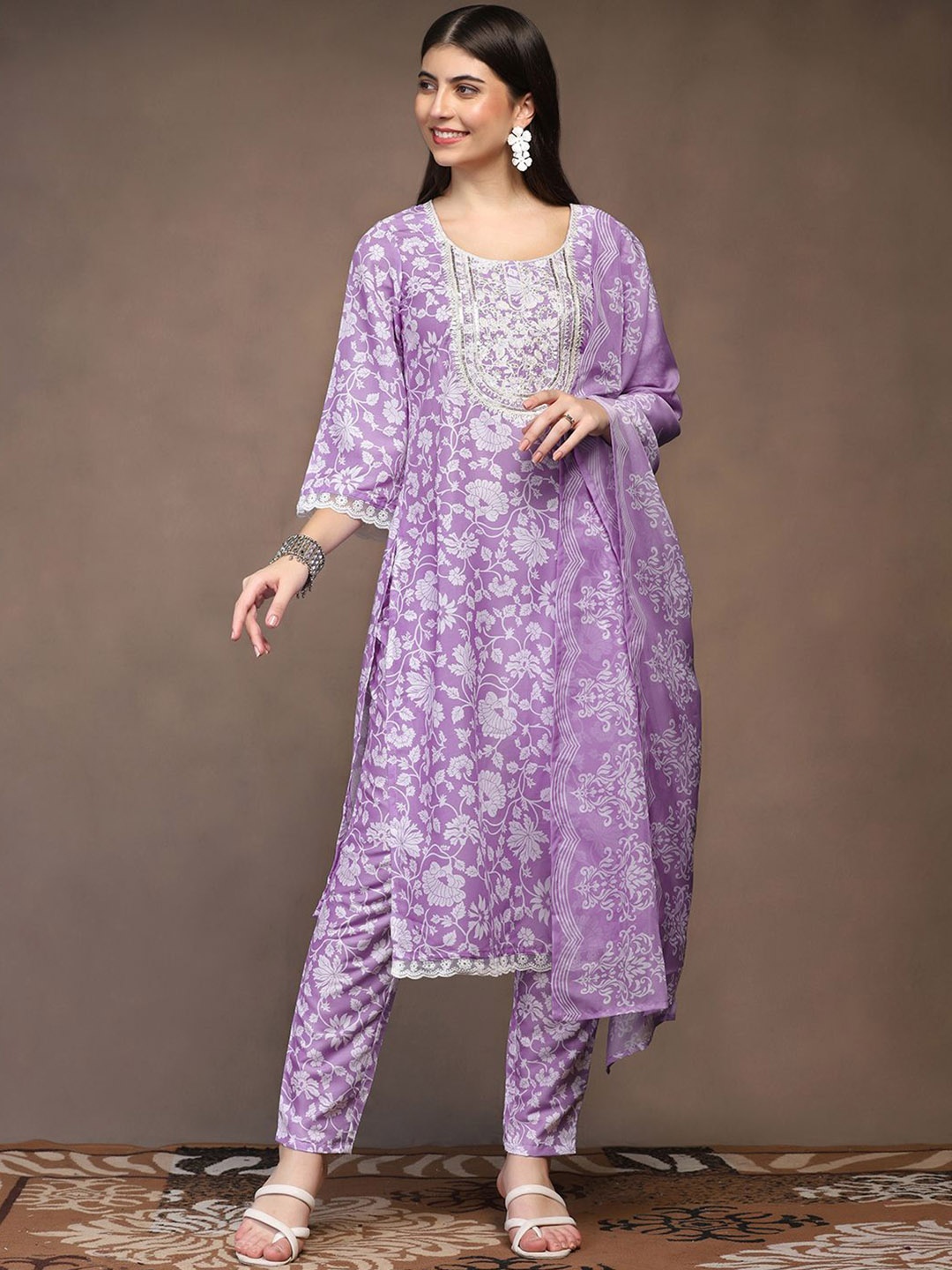 

FASHION DREAM Floral Printed Sequinned Straight Kurta With Trouser And Dupatta, Lavender