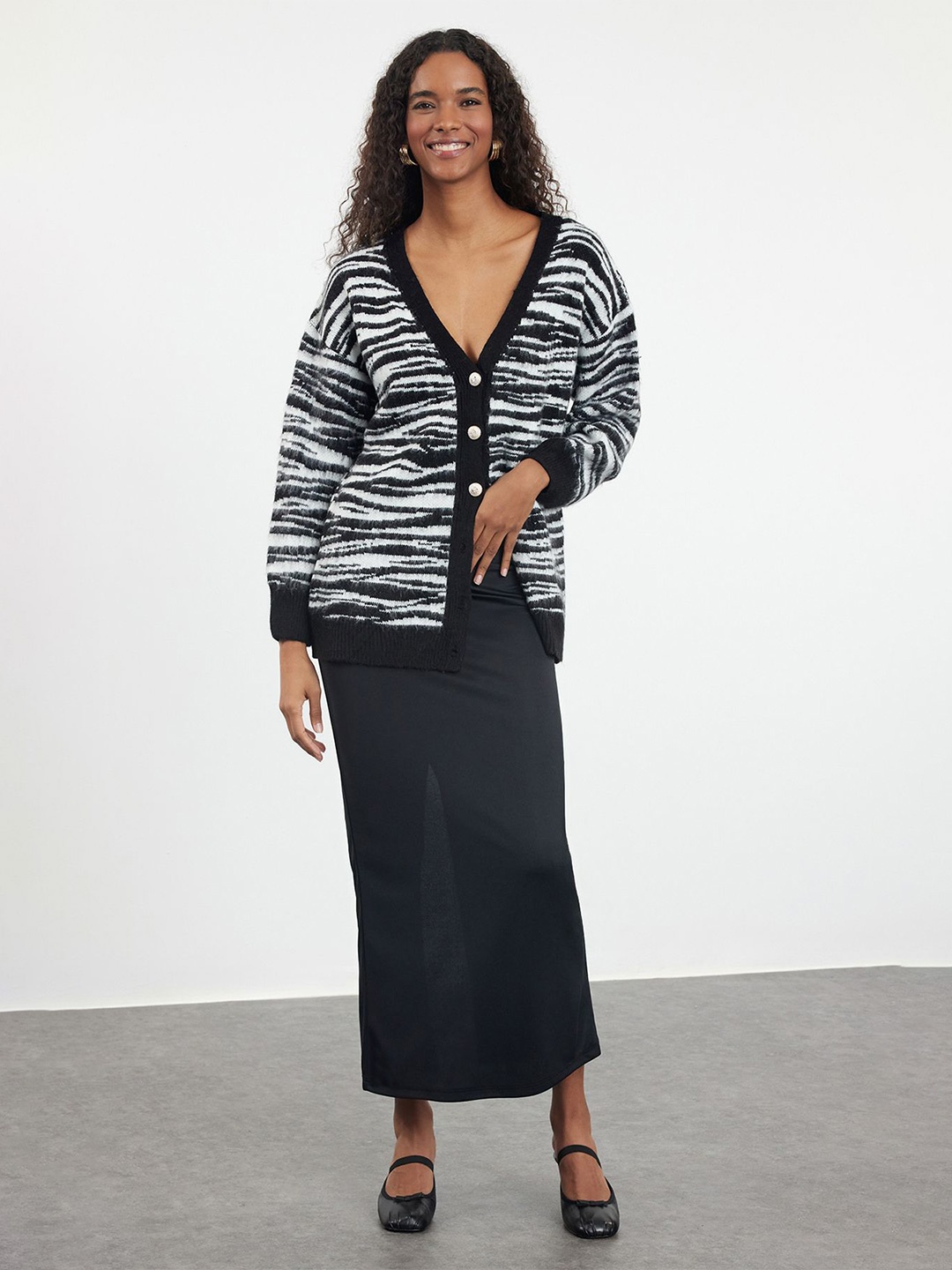 

Trendyol Women Printed Cardigan, White