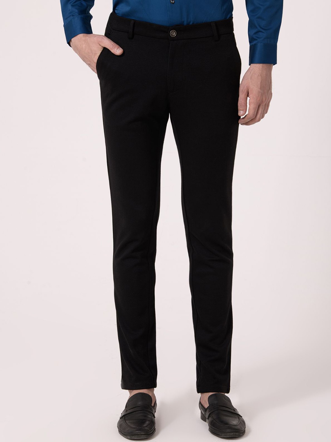 

Albion By CnM Men Slim Fit Solid Trousers, Black