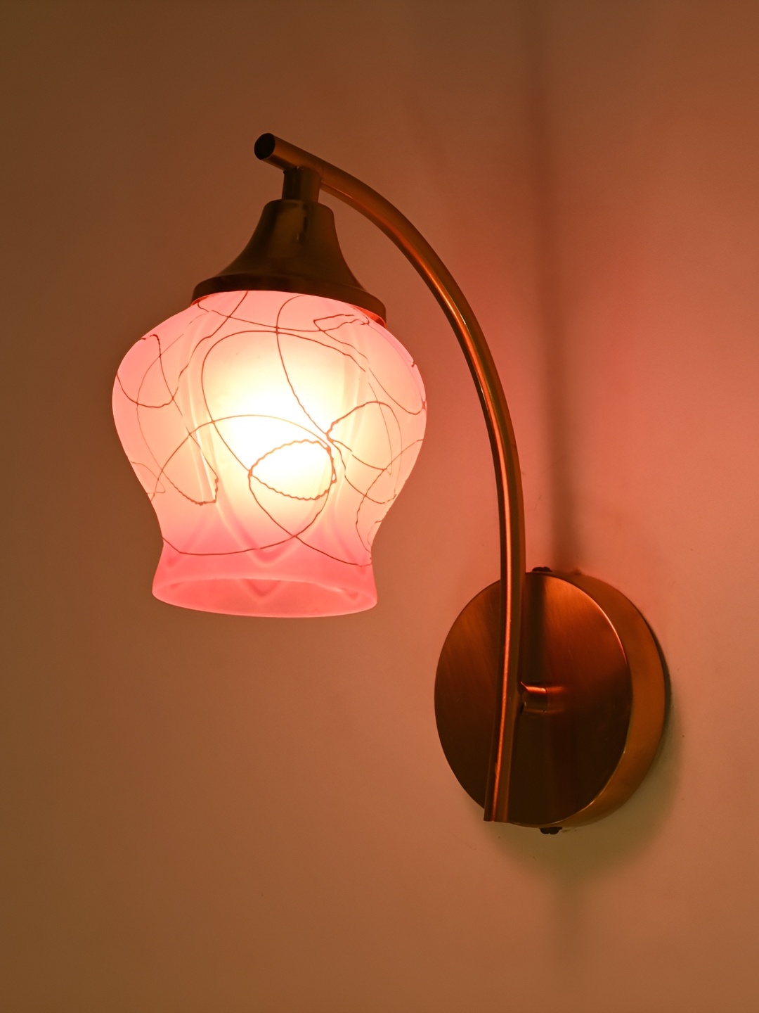 

Afast Gold-Toned & Pink Printed Glass Bell Shaped Wall Lamp
