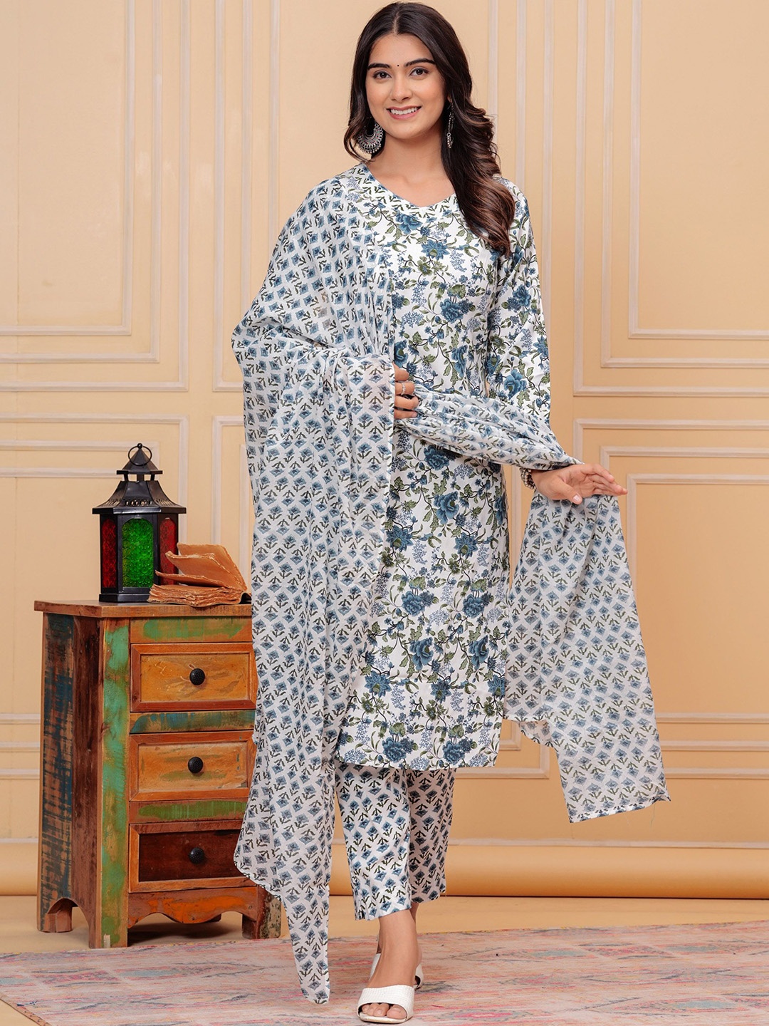 

TANISHA Floral Printed Pure Cotton Straight Kurta with Trousers & Dupatta, Blue