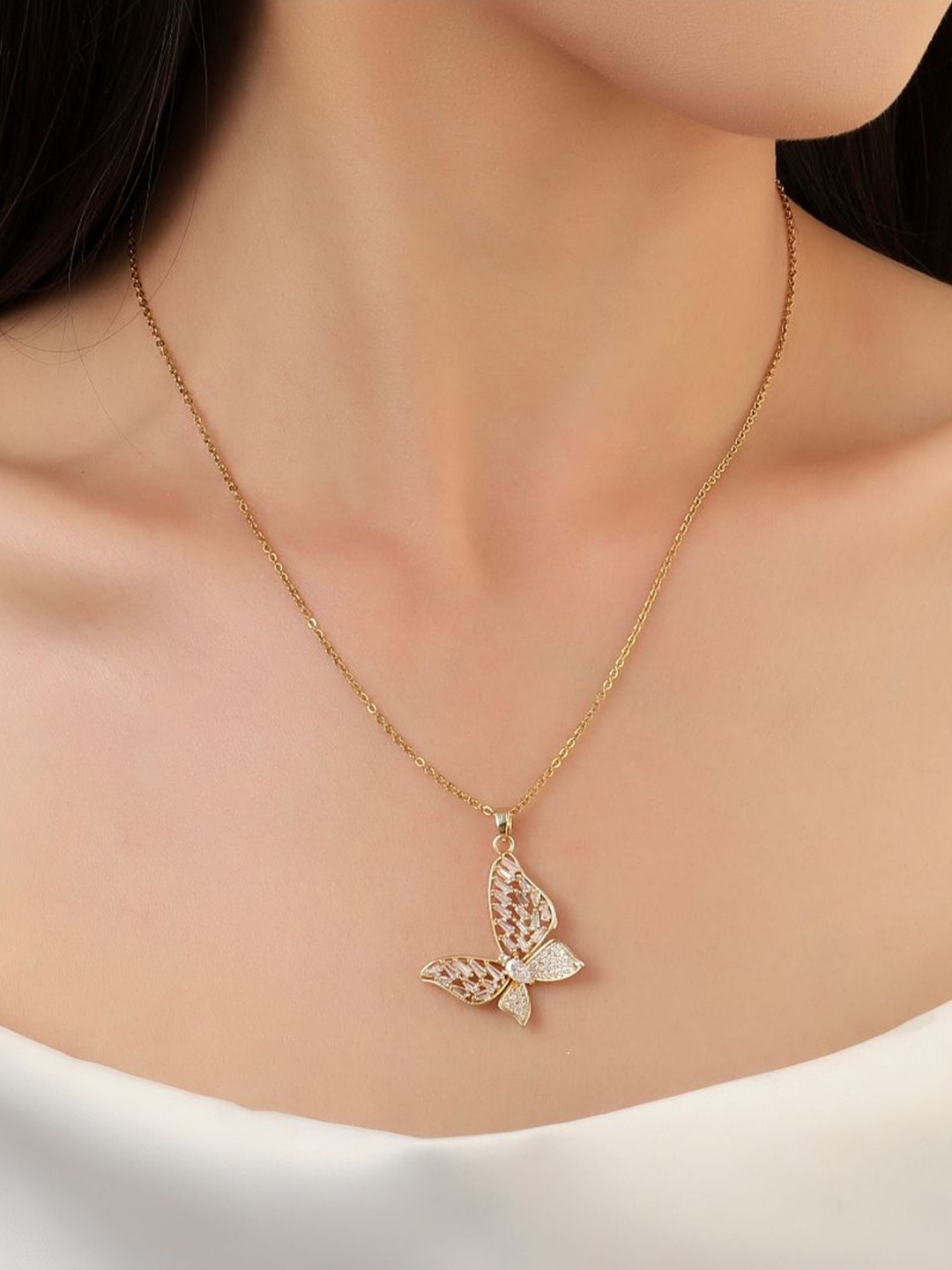 

SALTY Falena Baguette Butterfly Stainless Steel Gold-Plated Pendant with Chain