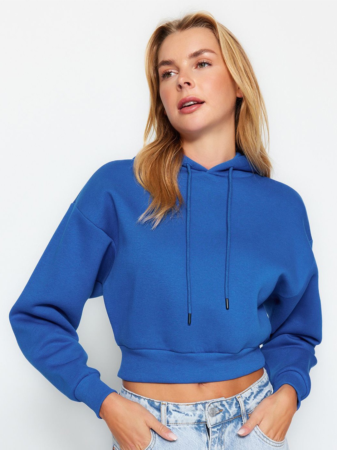 

Trendyol Women Sweatshirt, Na