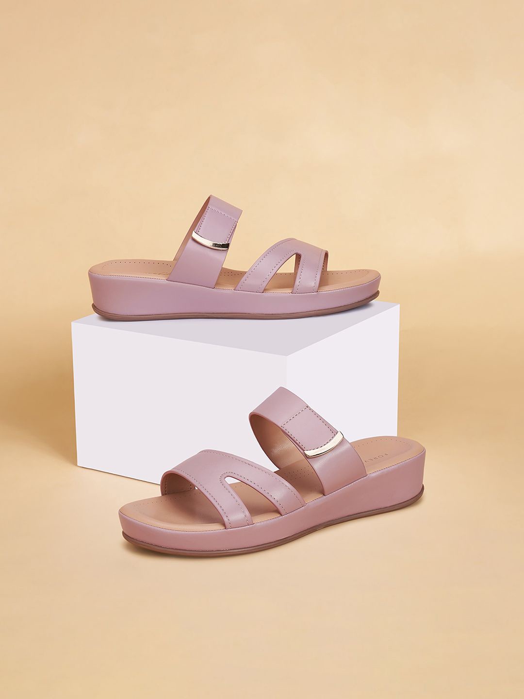 

Forever Glam by Pantaloons Women Solid Open Toe Flats, Pink