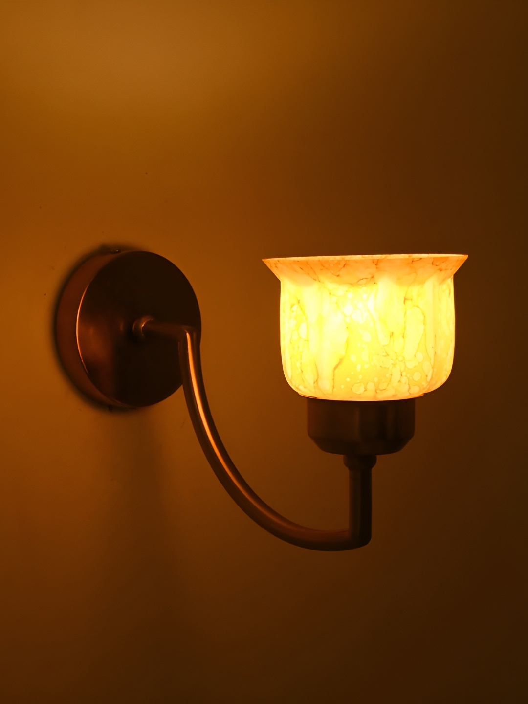 

Afast Yellow and GoldToned Glass Contemporary Bell Shaped Wall Lamp