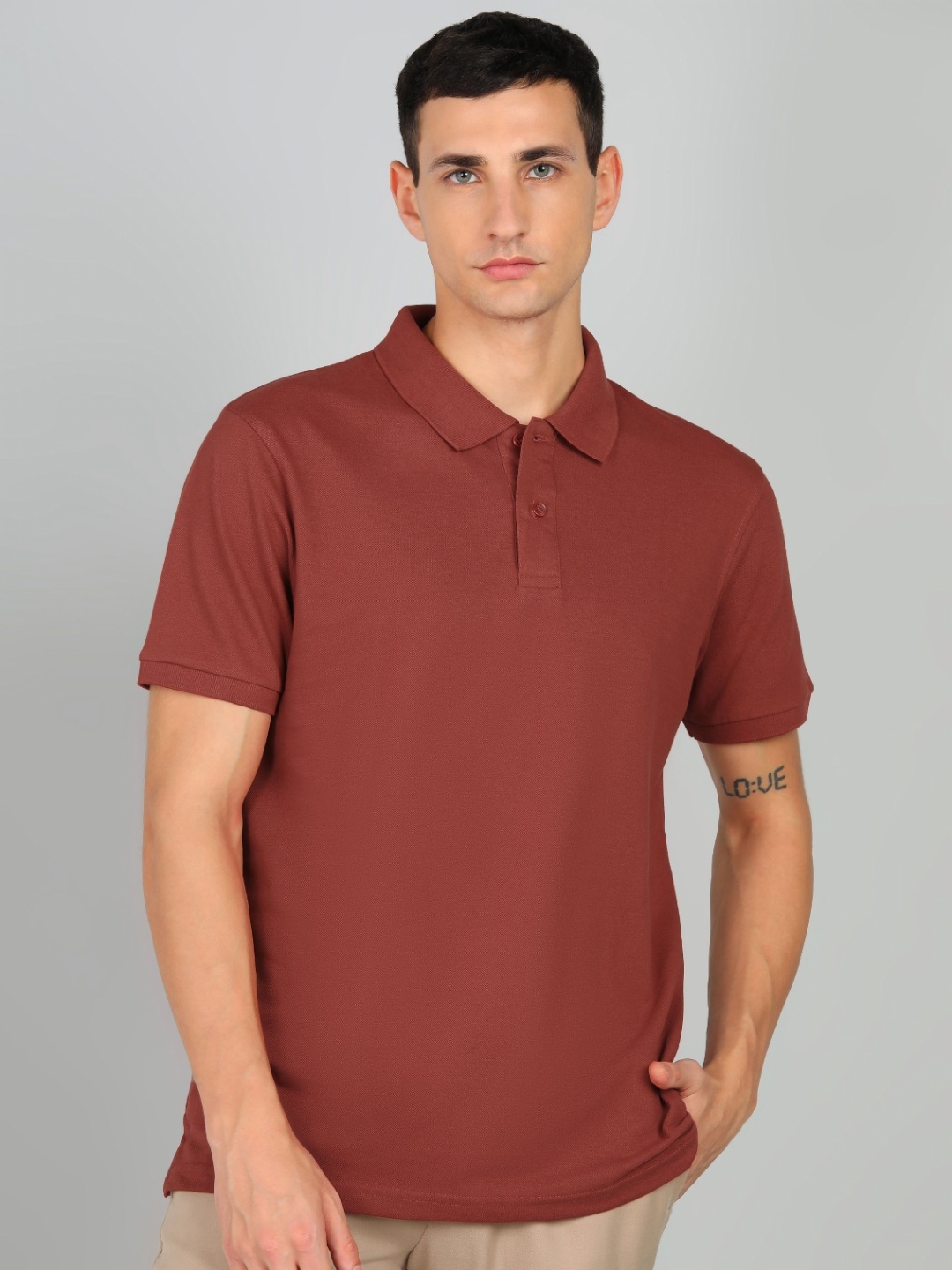 

Alan Jones Men Solid Polo Collar Cotton T-shirt, Red