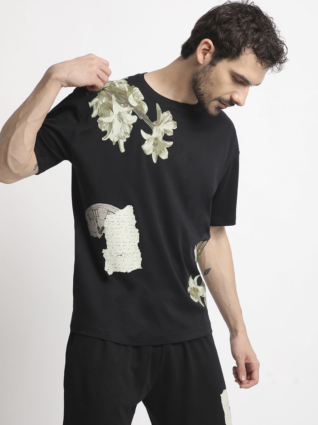 

Bene Kleed Printed Round Neck Pure Cotton T-Shirt With Shorts, Black